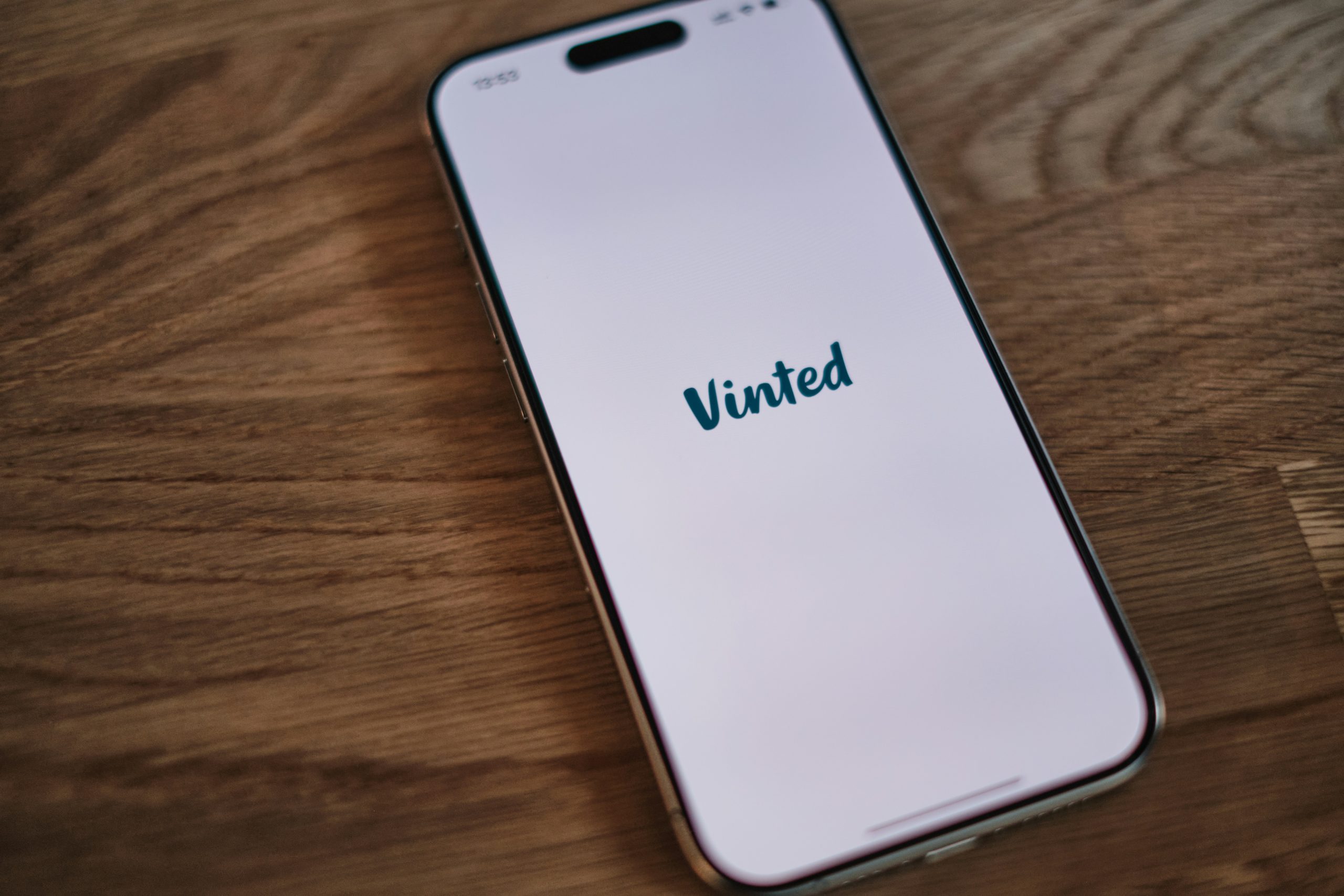 Vinted, Uber Eats, Airbnb : l&rsquo;administration fiscale connaît déjà vos revenus ; êtes-vous en règle ?